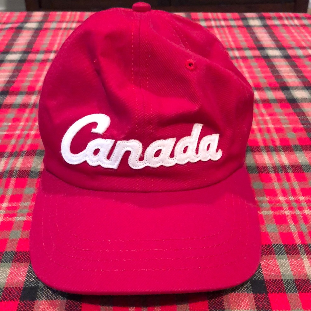 Roots “Canada” Hat